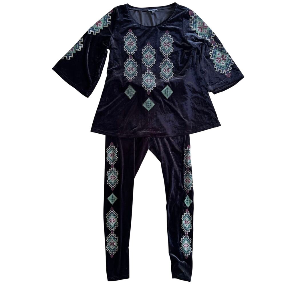 The Pyramid Collection Black Velvet Whimsigoth Geometric Embroidered Set M